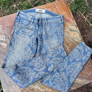 Hollister Blue Floral Skinny Jeans